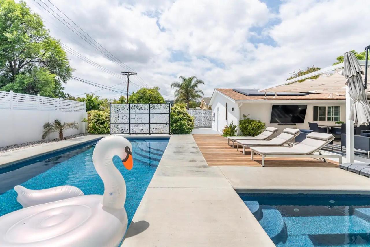 New Luxury Entertaining House With Pool Spa Sauna Tesla Charger Pets Los Angeles Kültér fotó