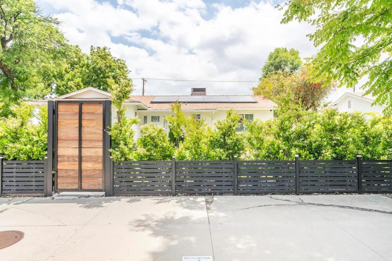 New Luxury Entertaining House With Pool Spa Sauna Tesla Charger Pets Los Angeles Kültér fotó